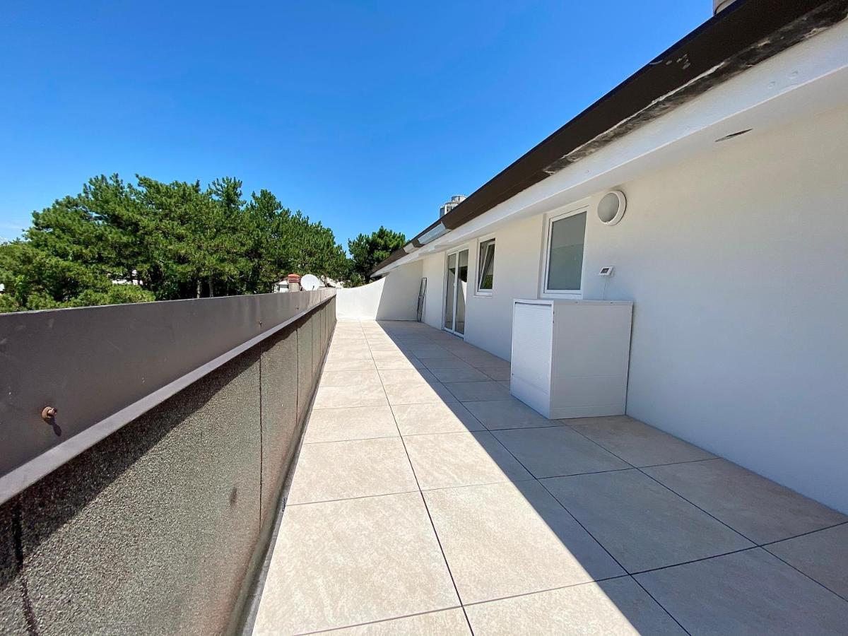Em Apartments Lignano Sabbiadoro Exterior foto